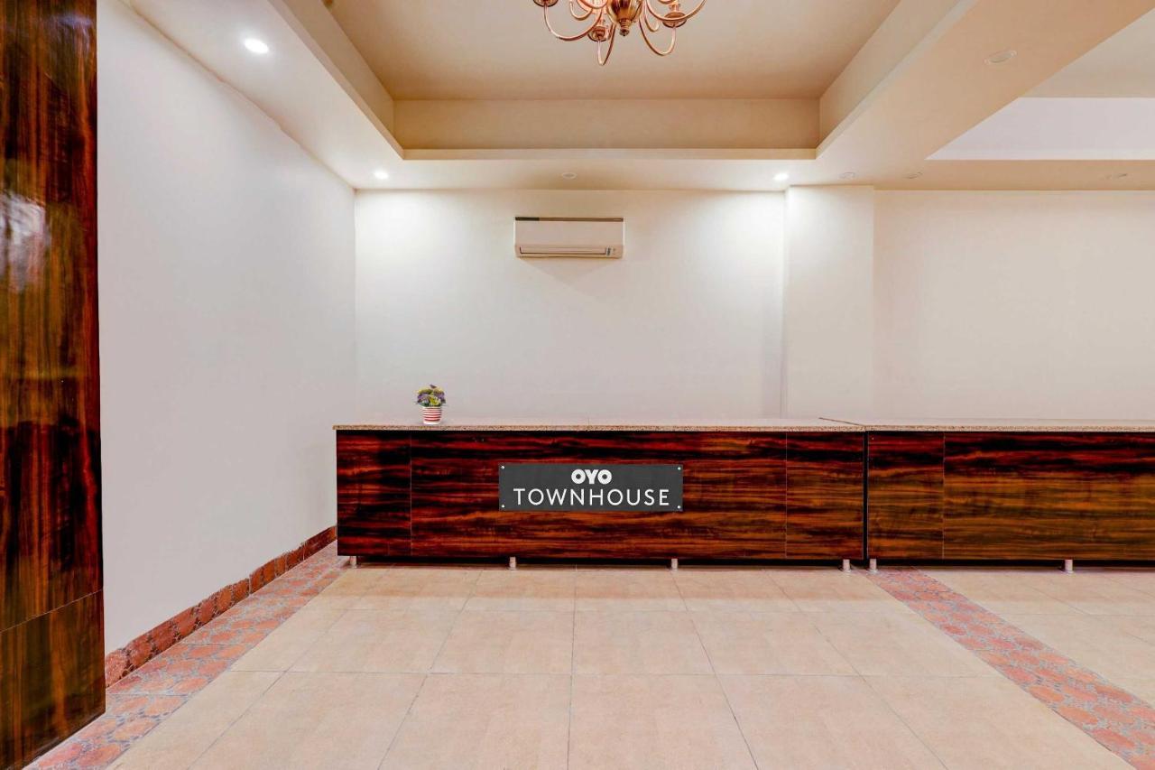Hotel Townhouse Golden King Nueva Delhi Exterior foto