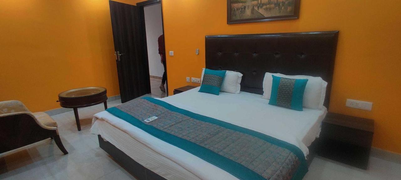 Hotel Townhouse Golden King Nueva Delhi Exterior foto