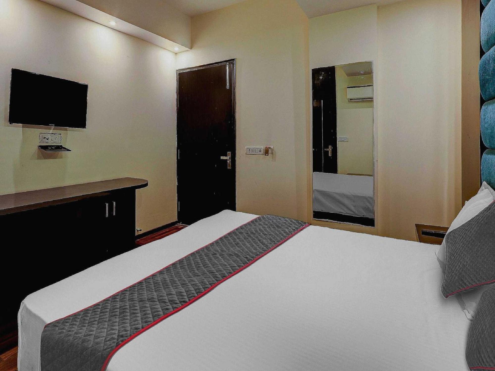 Hotel Townhouse Golden King Nueva Delhi Exterior foto